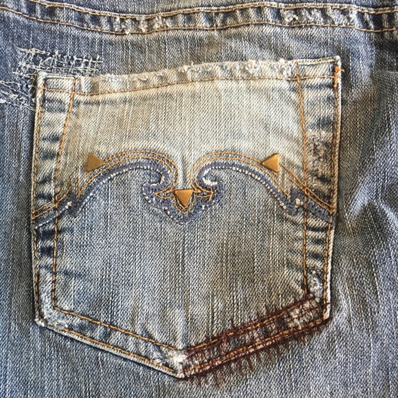 Silver Jeans Denim Skirt | Size 30 - Picture 4 of 8